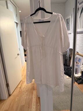 ASOS Cream V-Neck Tie-Front Tunic